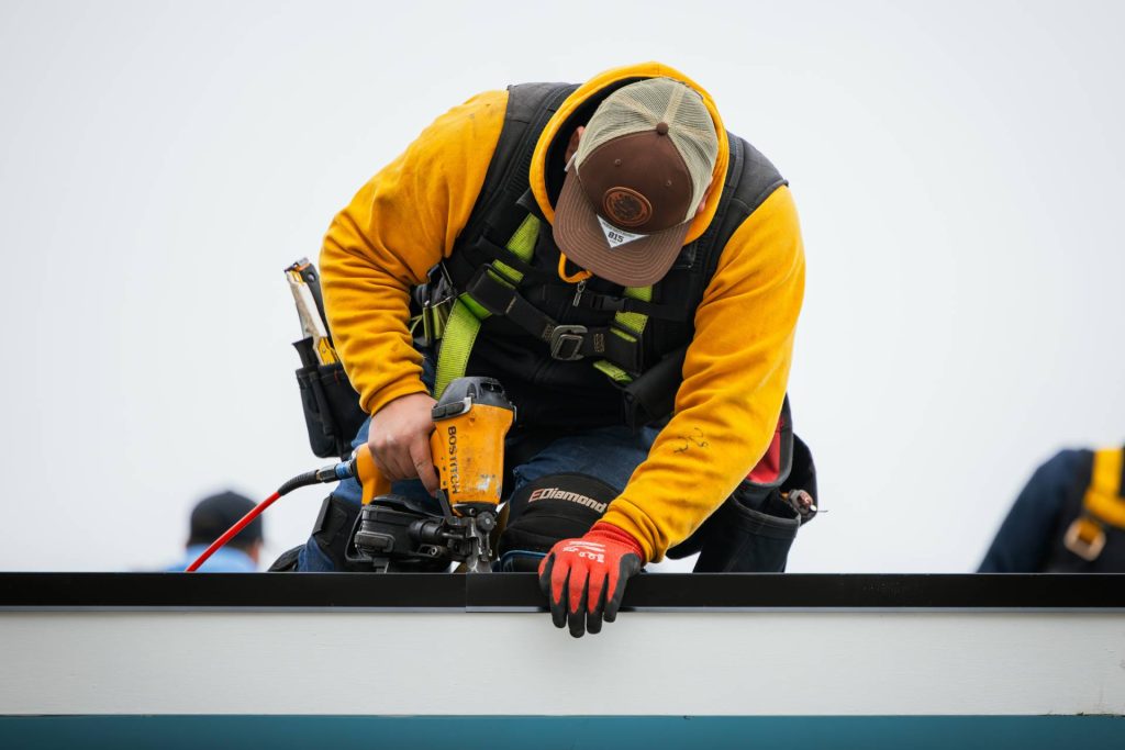 residential roofing installation in Richland