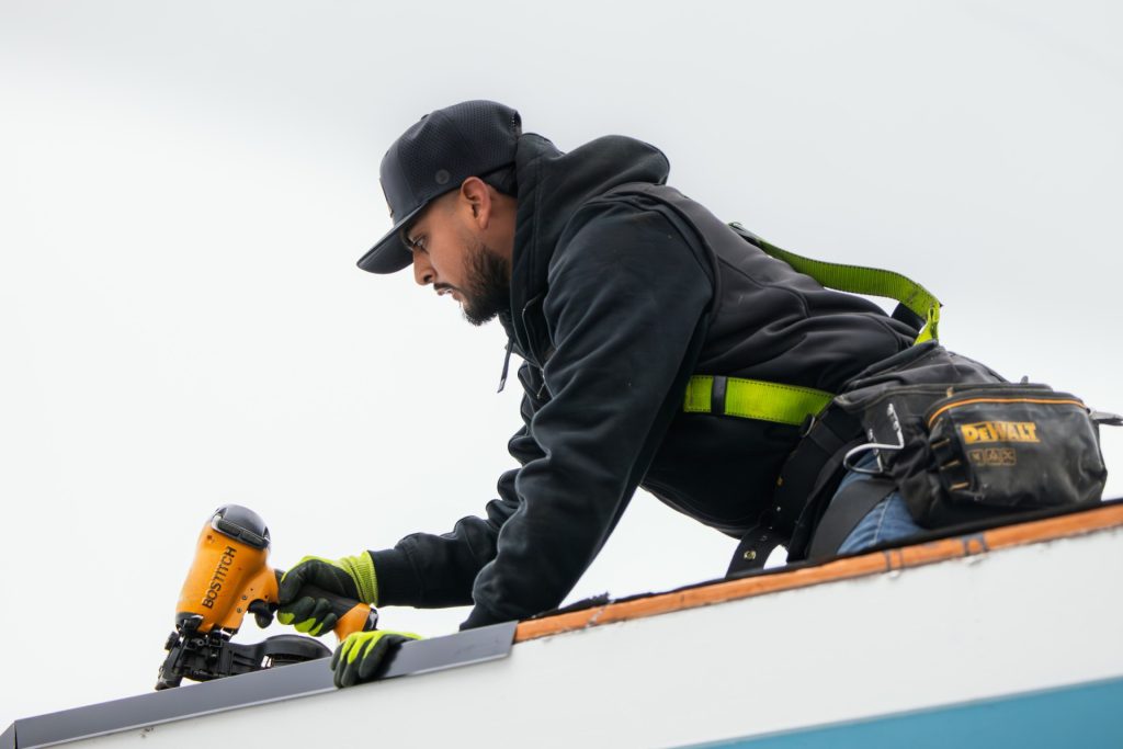 residential roofing installation for Richland homes